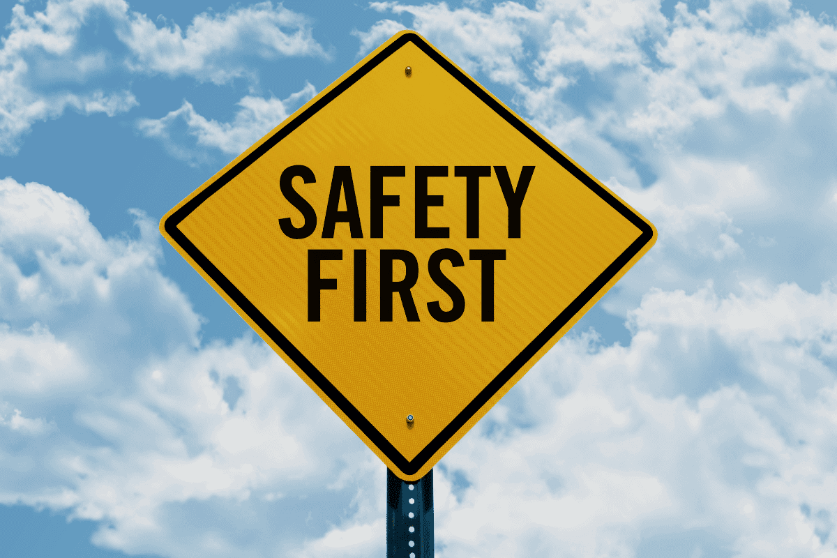 Immediate Actions to Take at the Accident Scene